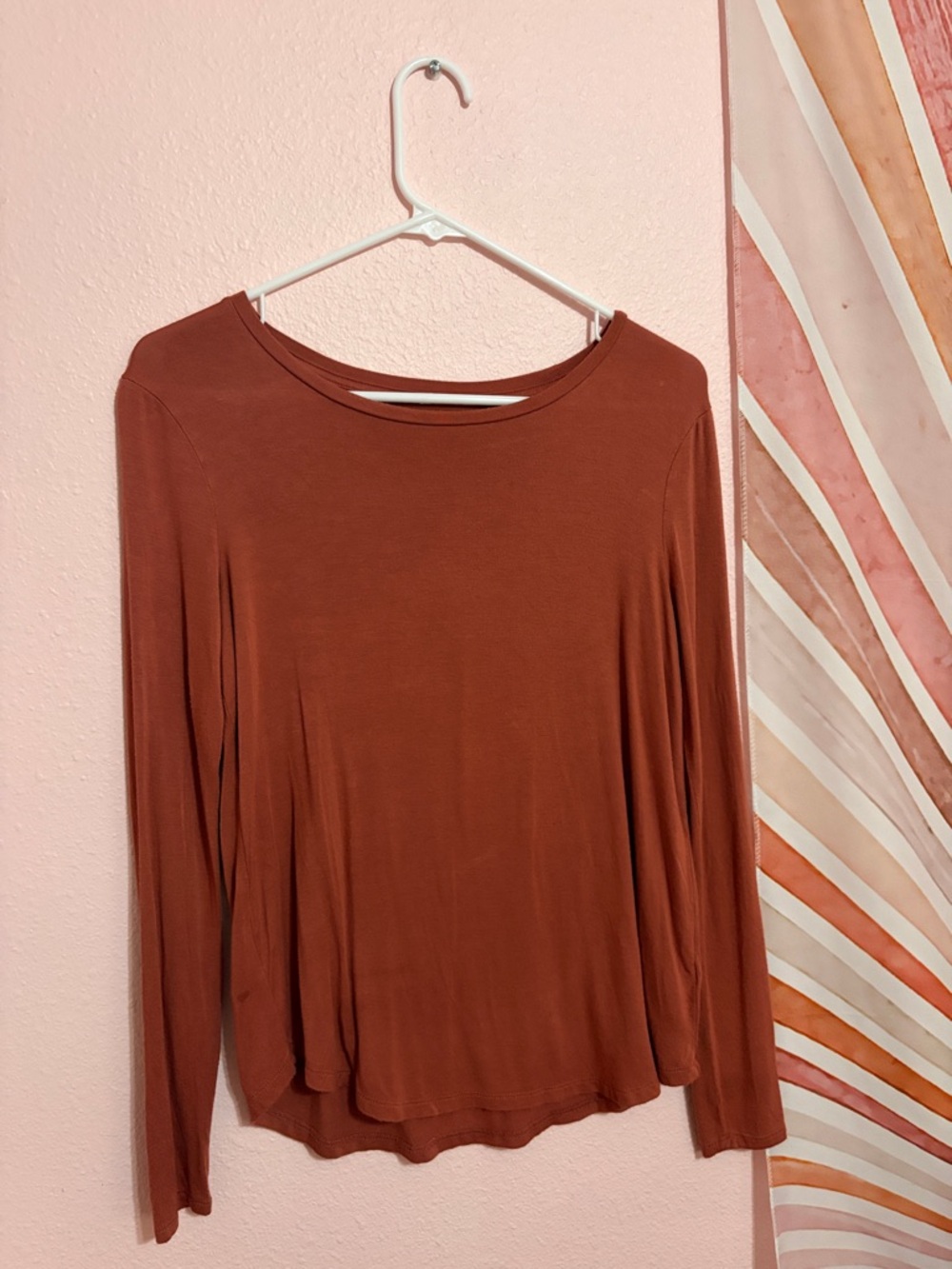 Aeropostale Long-Sleeve Crewneck Top